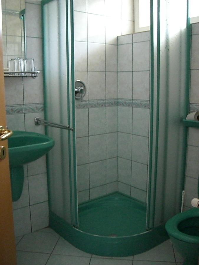 Napfuerdo Vendeghaz Hotel Mezokovesd Ruang foto